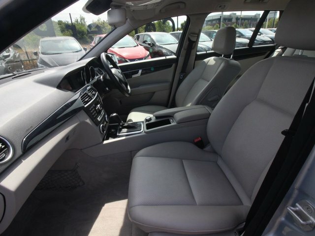 Mercedes-Benz C Class Saloon Silver #11