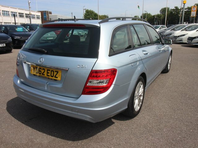 Mercedes-Benz C Class Saloon Silver #7