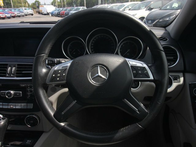 Mercedes-Benz C Class Saloon Silver #13