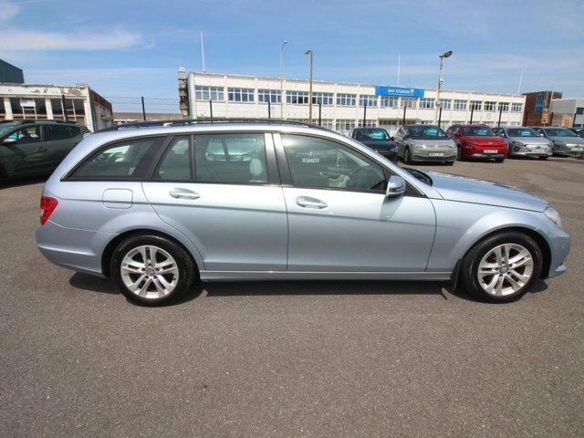 Mercedes-Benz C Class Saloon Silver #8