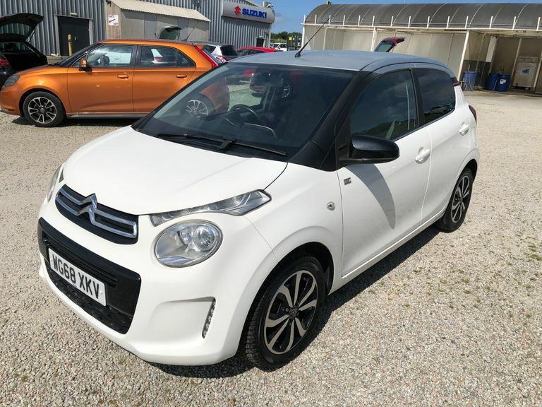 Citroen C1 1.0 Vti 72 Elle WG68XKV White #2