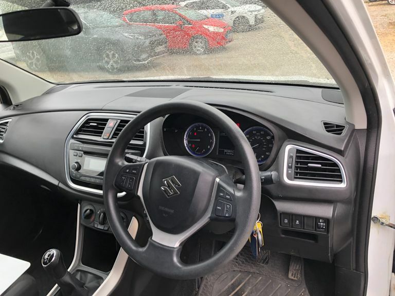 Suzuki SX4 S Cross 1.0 Boosterjet Sz4 White #6