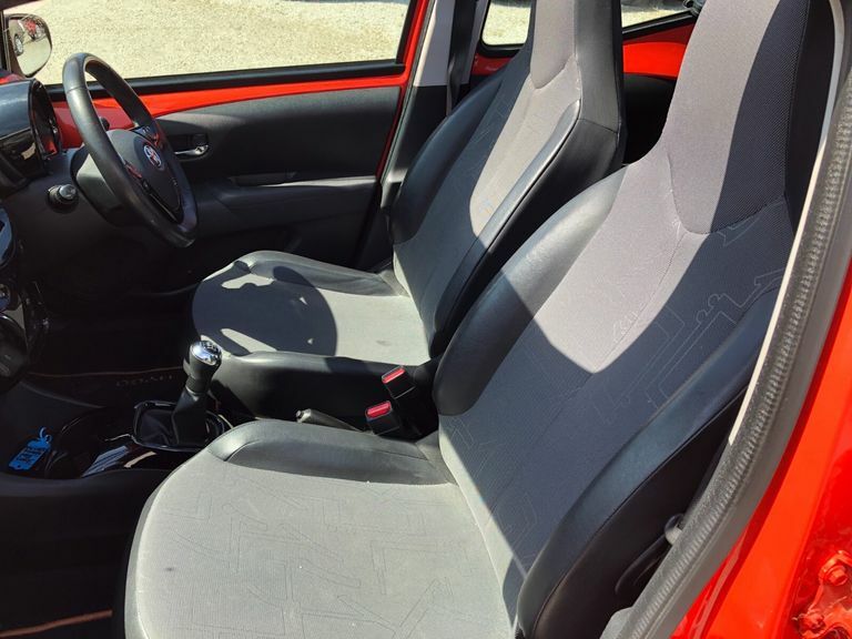 Toyota Aygo Red #10