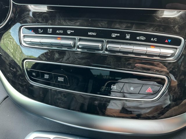 Mercedes-Benz EQV Eqv 300E Sport Black #29