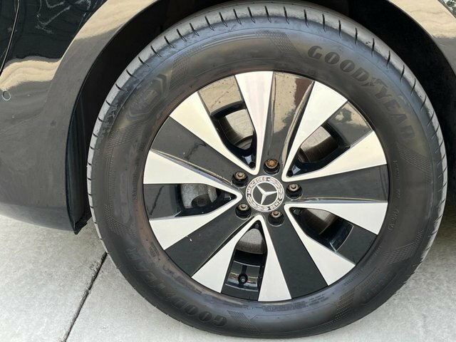 Mercedes-Benz EQV Eqv 300E Sport Black #10