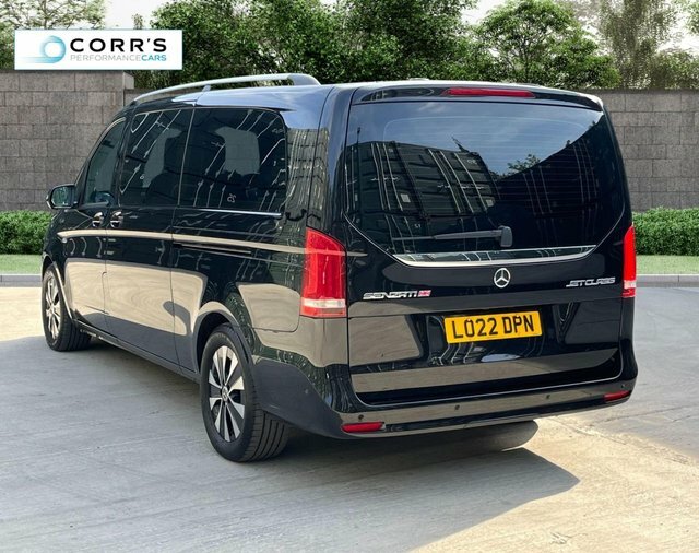Mercedes-Benz EQV Eqv 300E Sport Black #4