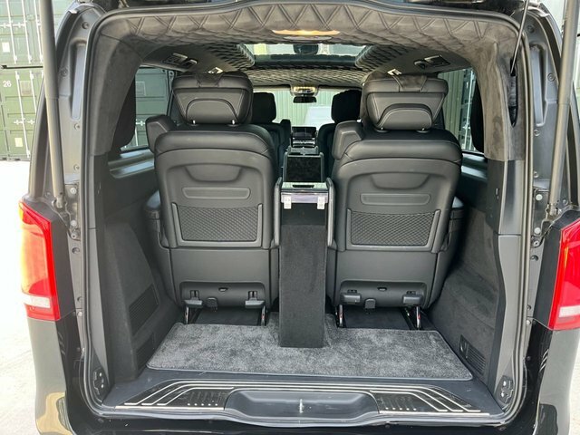 Mercedes-Benz EQV Eqv 300E Sport Black #11