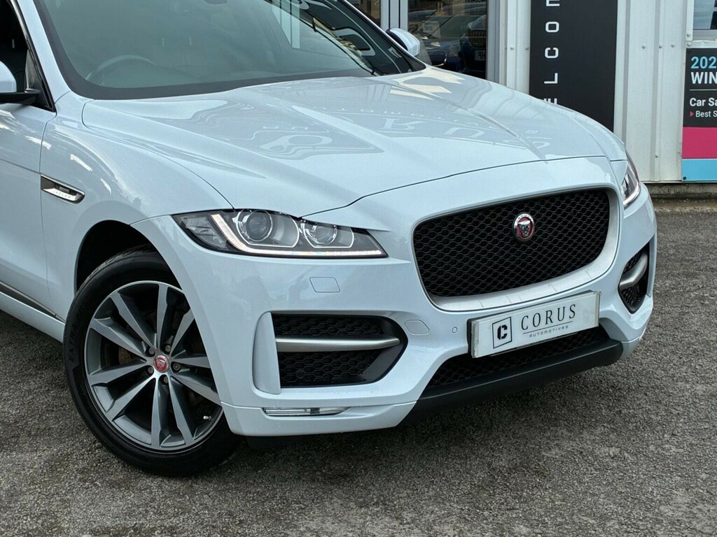 Jaguar F-Pace Suv 2.0 D180 R-sport Awd Euro 6 Ss 20 OY67XFM White #6