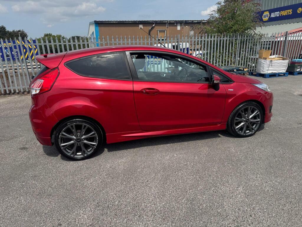 Ford Fiesta 1.0T Ecoboost St-line Euro 6 S S HF16FVY Red #3