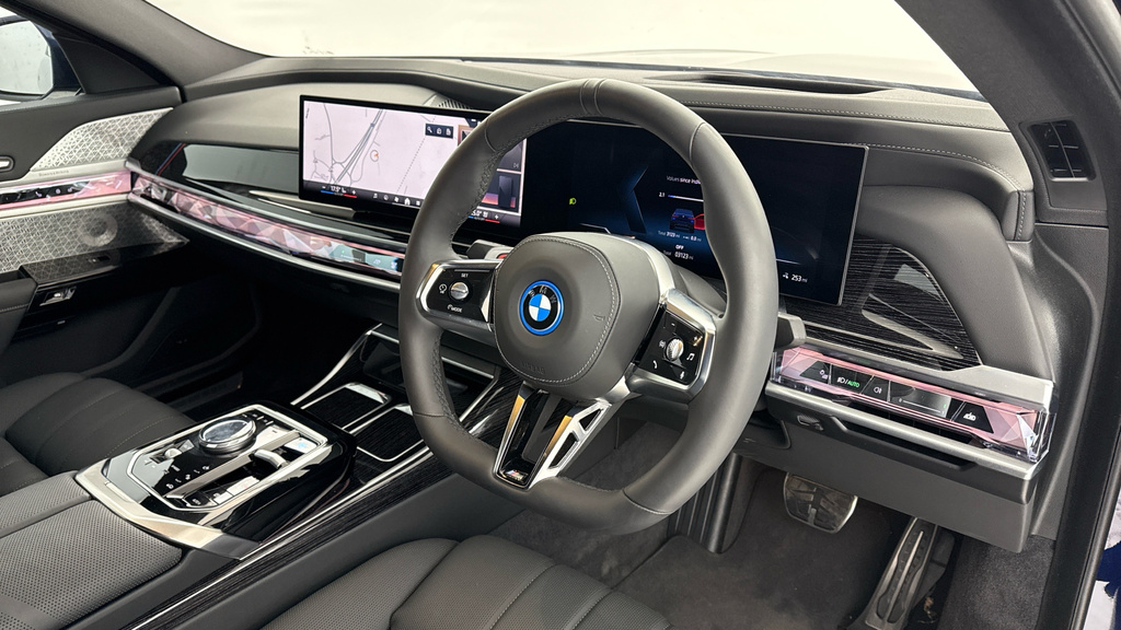 BMW i7 I7 Xdrive60 M Sport Pro #6