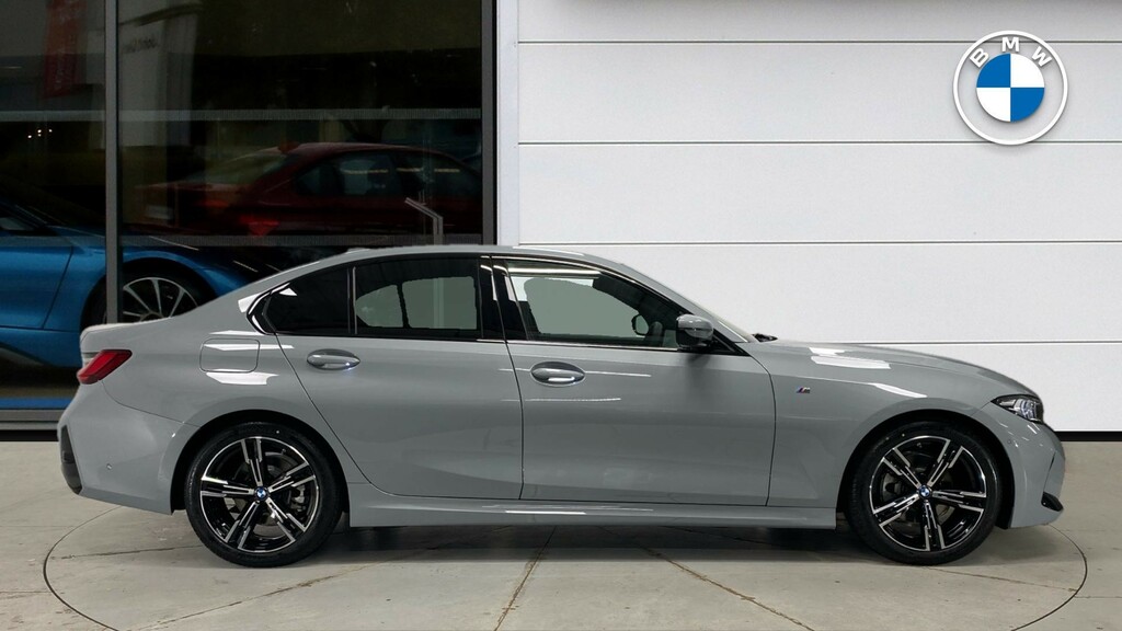 BMW 3 Series 320I M Sport Saloon VO75YOK #3