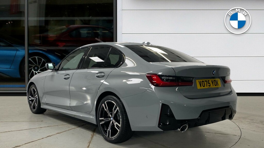 BMW 3 Series 320I M Sport Saloon VO75YOK #2