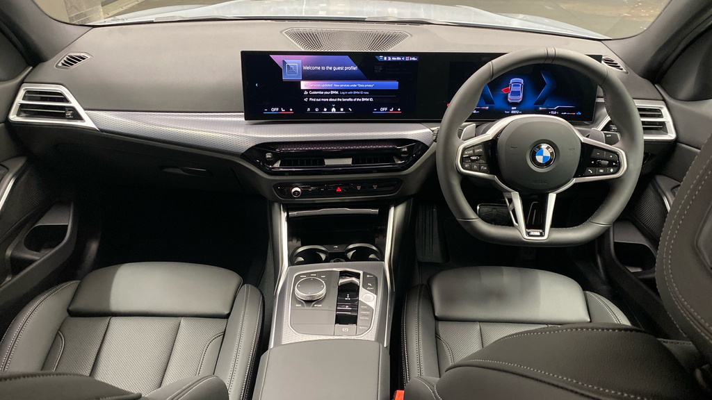 BMW 3 Series 320I M Sport Saloon VO75YOK #4