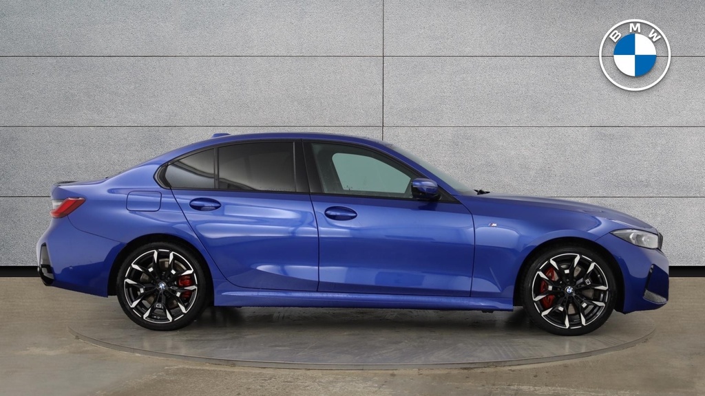 BMW 3 Series 320I M Sport Saloon YL25JKU #3
