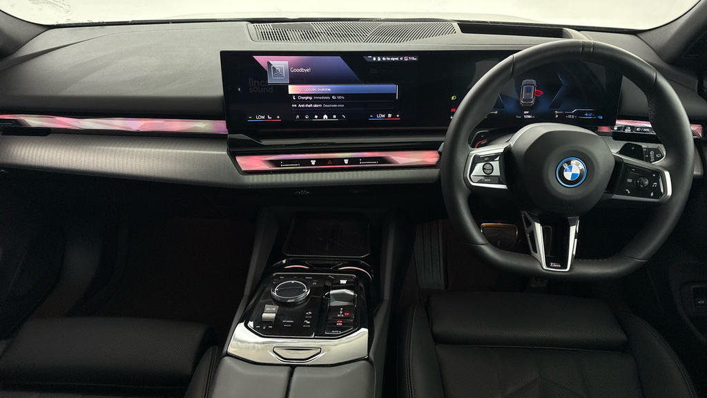 BMW 5 Series 530E M Sport Touring YF75FVZ #4