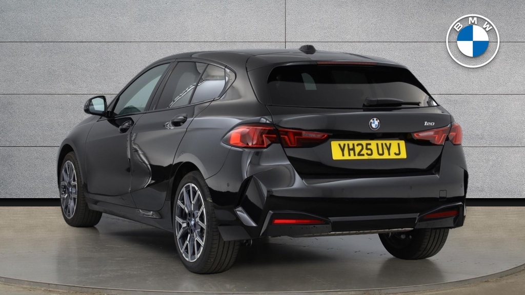 BMW 1 Series 120 Sport YH25UYJ #2