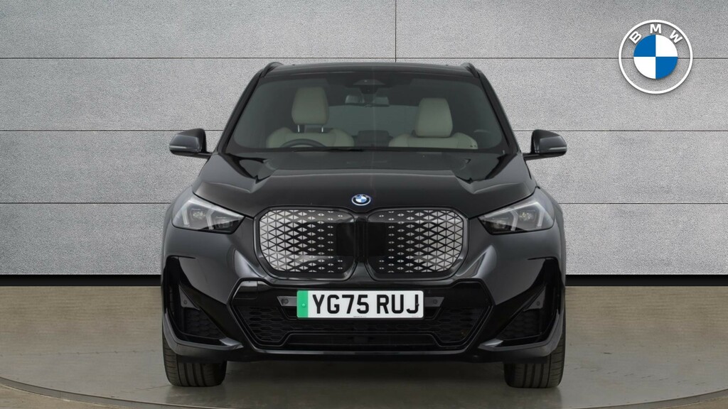 BMW iX1 20 66.5Kwh M Sport Edrive 11Kw Charger Green #16