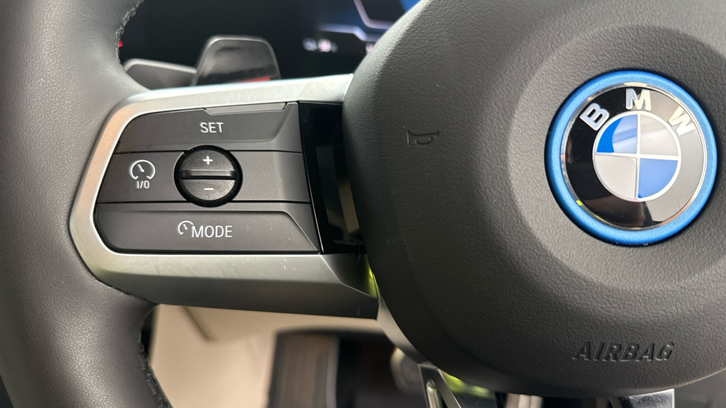 BMW iX1 20 66.5Kwh M Sport Edrive 11Kw Charger Green #17
