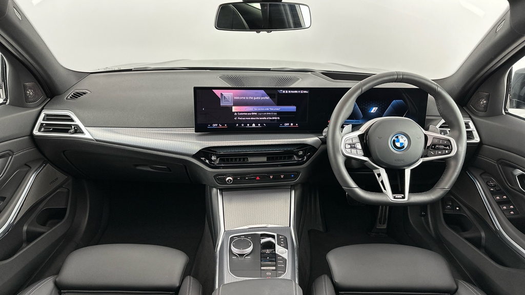 BMW 3 Series 330E M Sport Touring YF75LWK #4