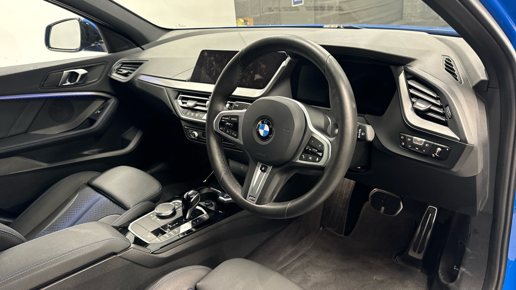 BMW 1 Series 118I M Sport VK73WTP #6