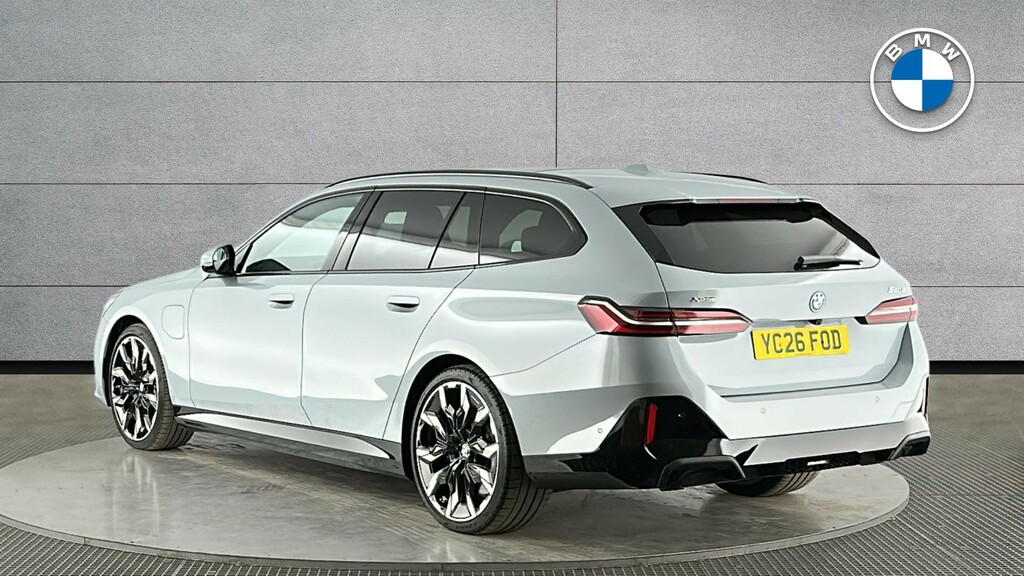 BMW 5 Series 550E Xdrive M Sport Touring #2
