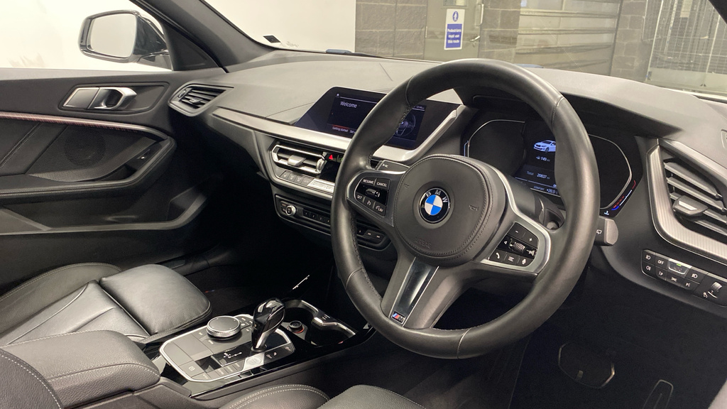 BMW 1 Series 118I M Sport HV20KZP #6