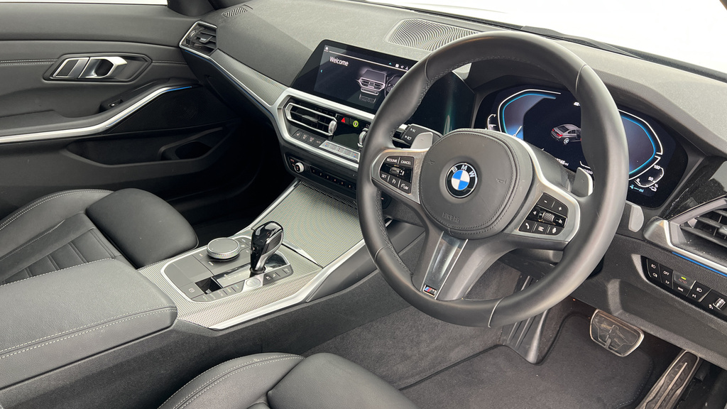 BMW 3 Series 330E M Sport Saloon YF21UXU Grey #6