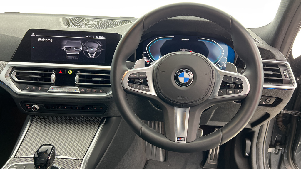 BMW 3 Series 330E M Sport Saloon YF21UXU Grey #5