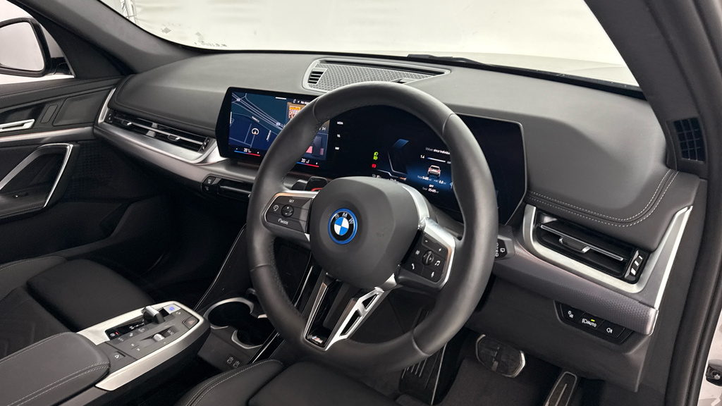 BMW iX1 Ix1 Edrive20 M Sport #6