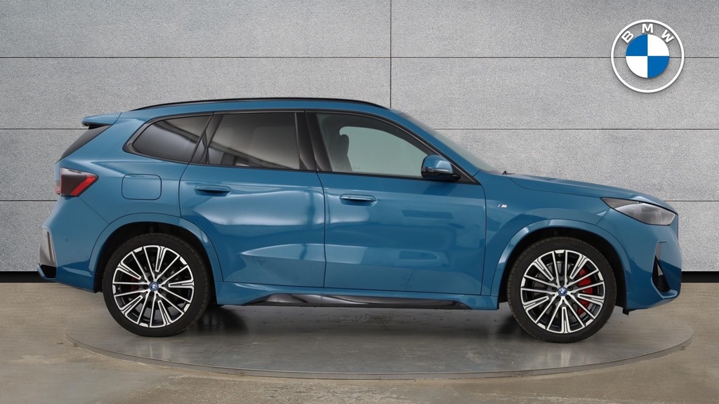 BMW iX1 Ix1 Edrive20 M Sport YL25UKT #3