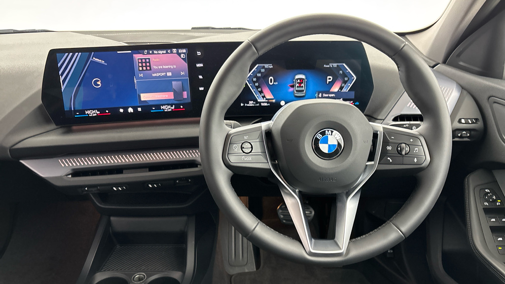 BMW 1 Series 120 Sport YC25JVG #5