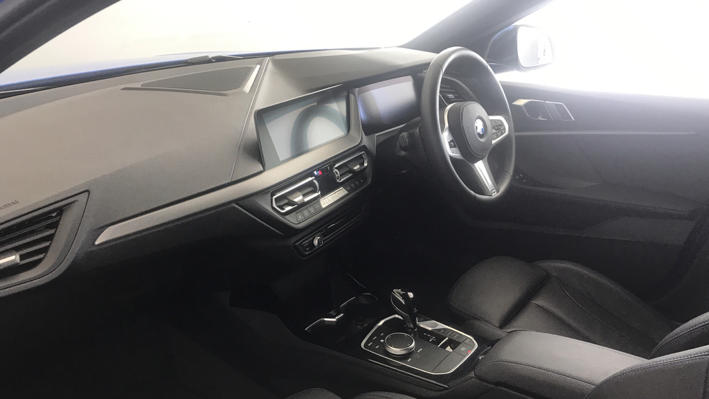 BMW 1 Series 118D M Sport YE20BNY Blue #6