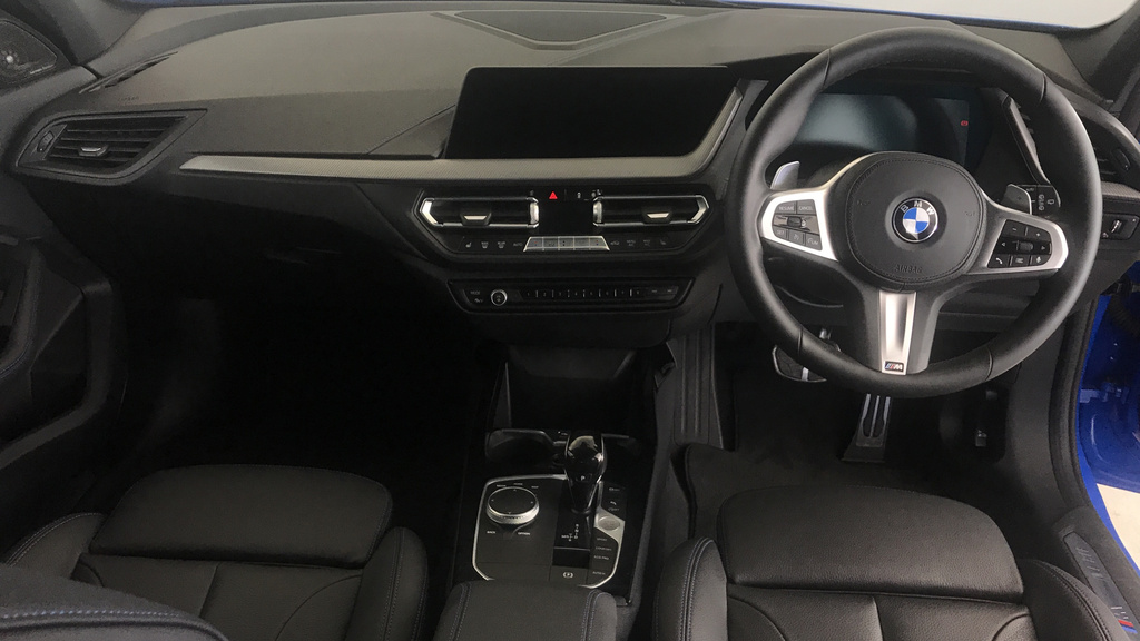 BMW 1 Series 118D M Sport YE20BNY Blue #4