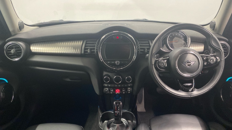 Mini Hatch 5-Door Hatch Cooper S Exclusive Black #4