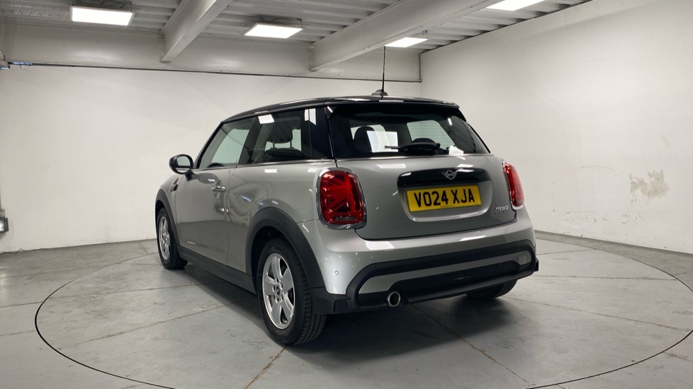 Mini Hatch 3-Door Hatch Cooper Classic Silver #2