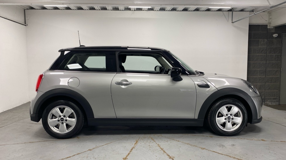 Mini Hatch 3-Door Hatch Cooper Classic Silver #3