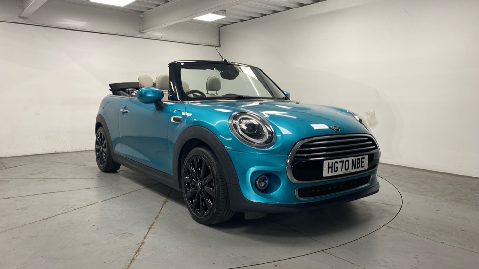 Mini Convertible Convertible Cooper Exclusive HG70NBE Green