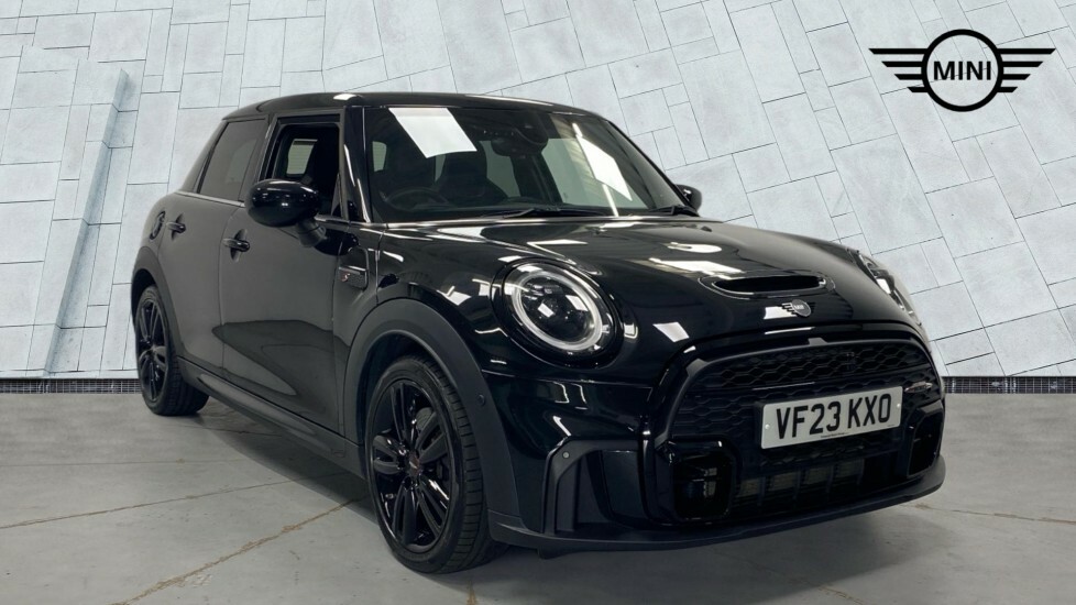 Mini Hatch 5-Door Hatch Cooper S Sport Black