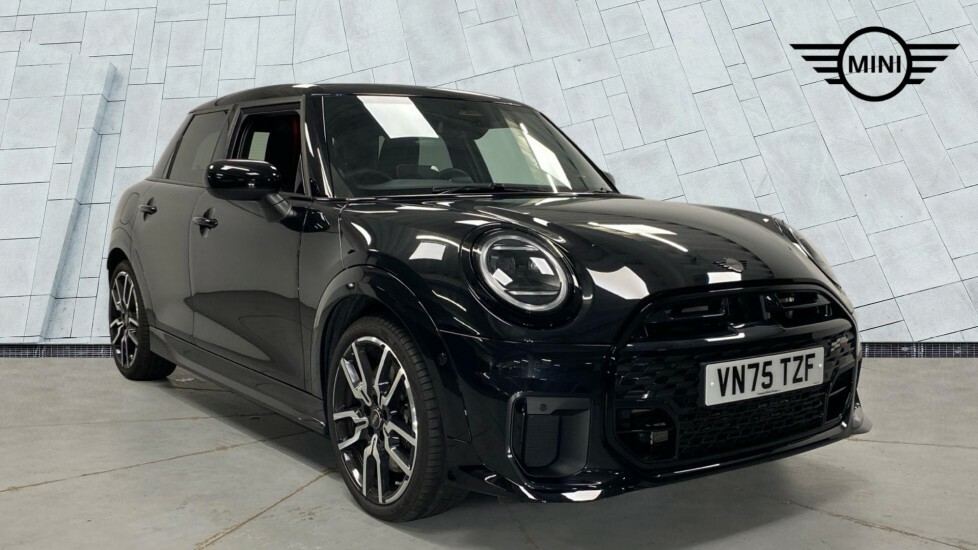 Mini Hatch Cooper C VN75TZF Black