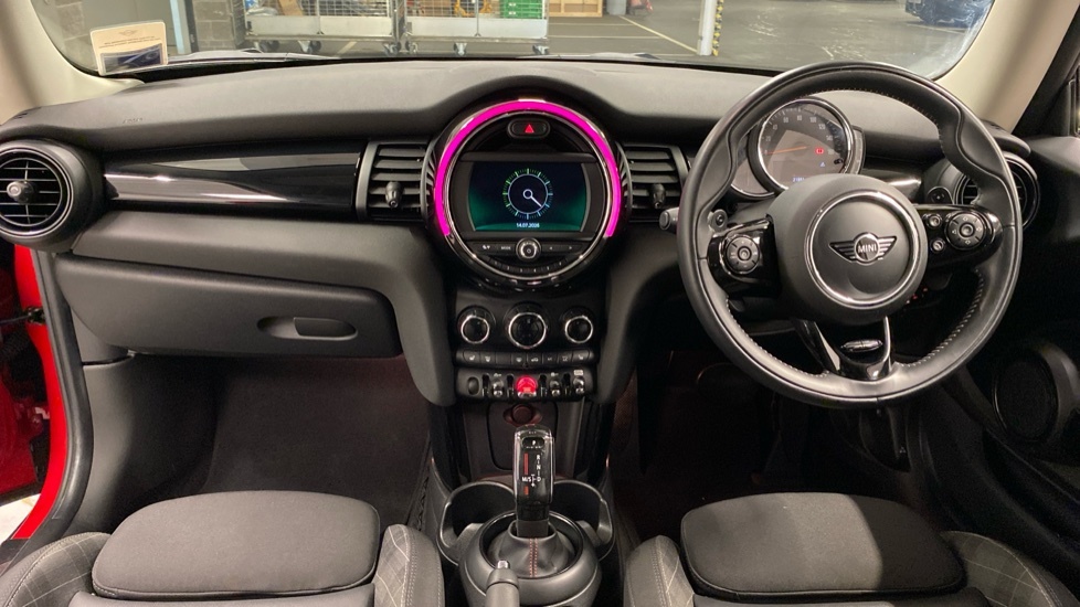 Mini Hatch Cooper S 3-Door Hatch Red #4