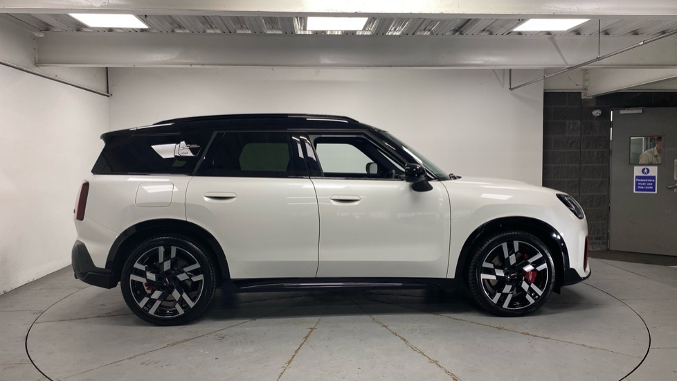 Mini Countryman John Cooper Works Countryman BX74PCV White #3