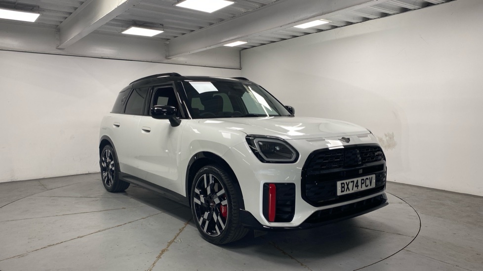 Mini Countryman John Cooper Works Countryman White