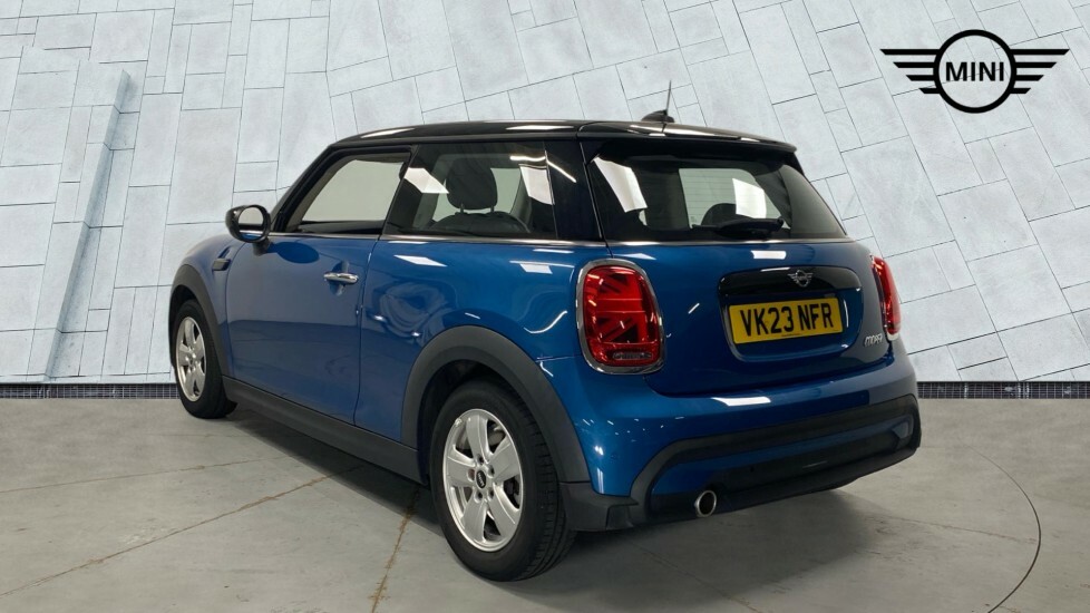 Mini Hatch 3-Door Hatch Cooper Classic VK23NFR Blue #2