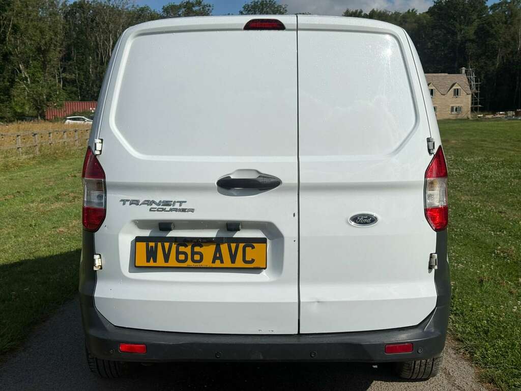 Ford Transit Courier 1.5 Transit Courier Base Tdci White #5