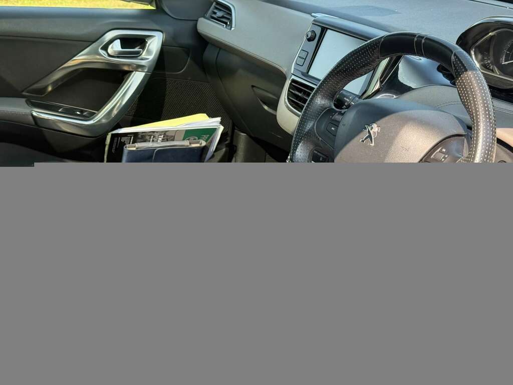 Peugeot 208 1.6 208 Xy Thp White #2