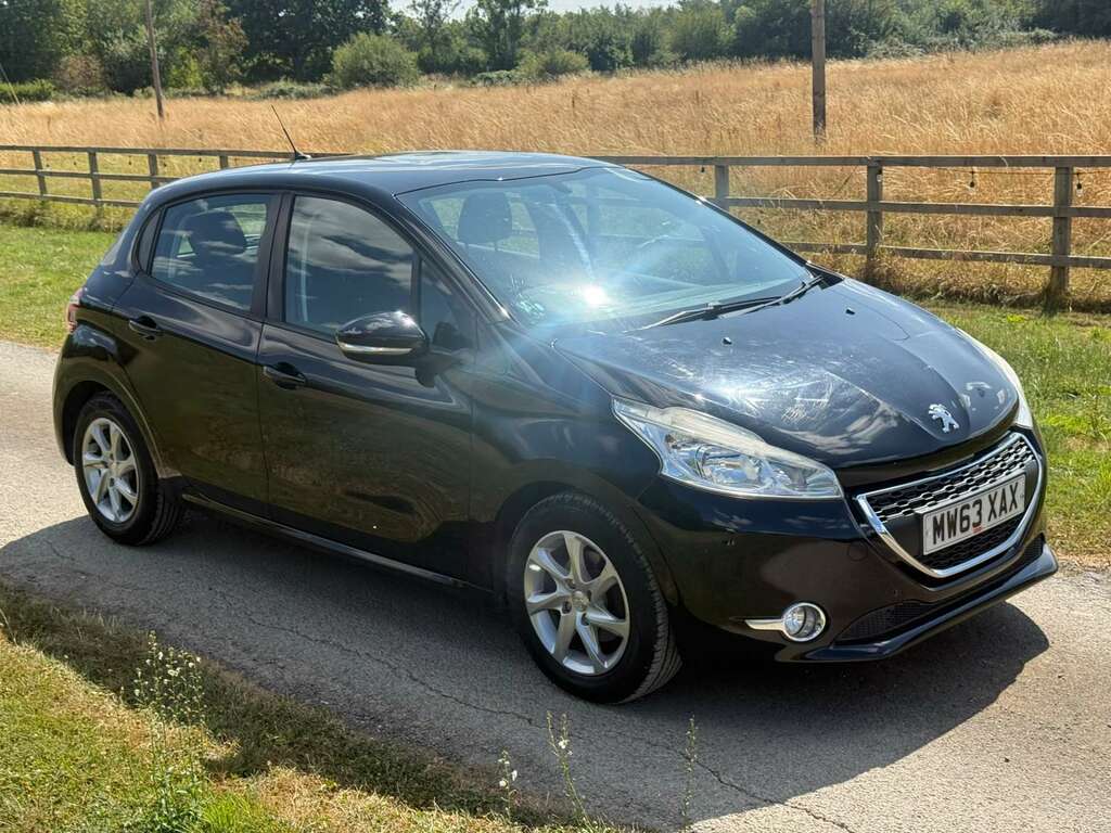 Peugeot 208 1.4 208 Active Hdi Black #5