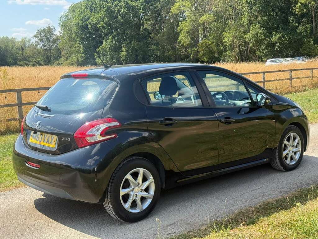 Peugeot 208 1.4 208 Active Hdi Black #6