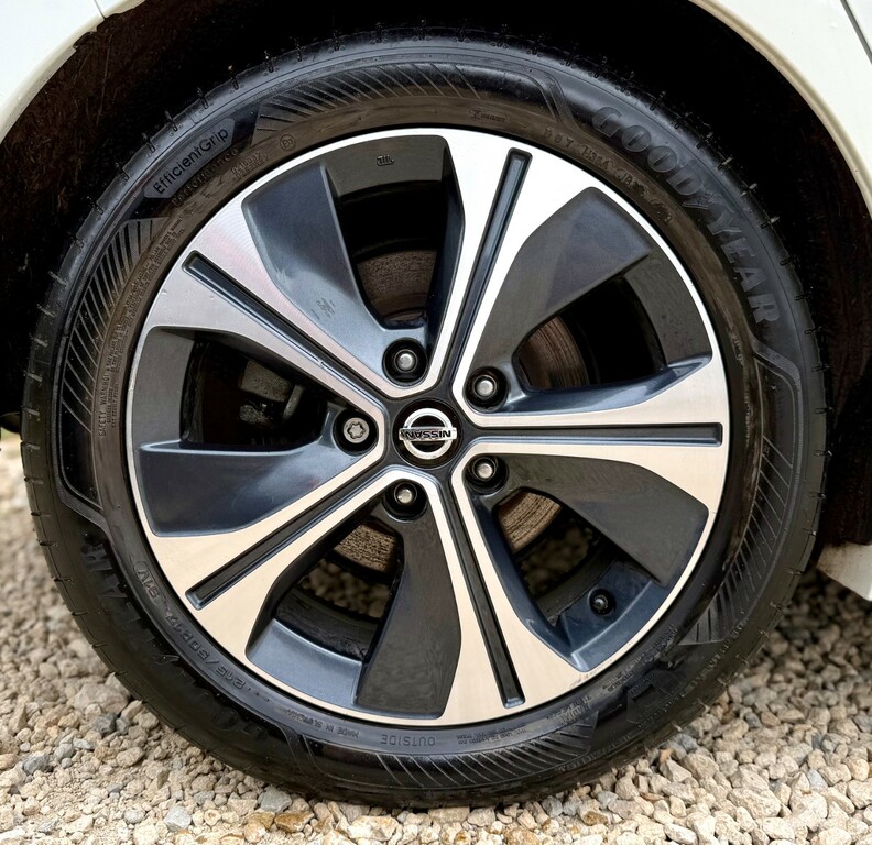 Nissan Leaf 40Kwh N-connecta Hatchback 150 #4
