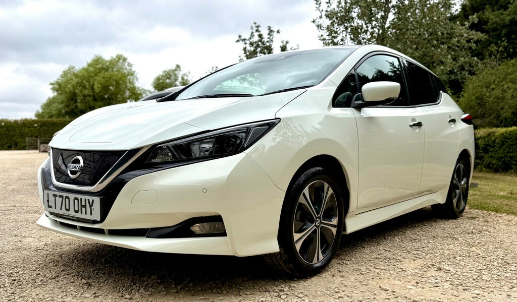 Nissan Leaf 40Kwh N-connecta Hatchback 150 #3