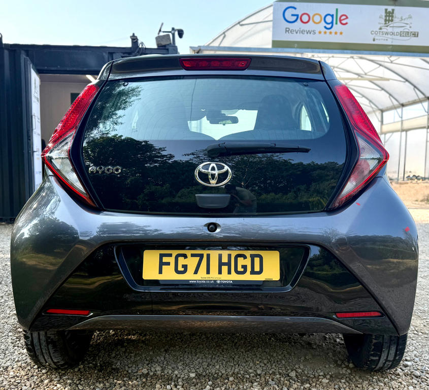 Toyota Aygo Hatchback Blue #11